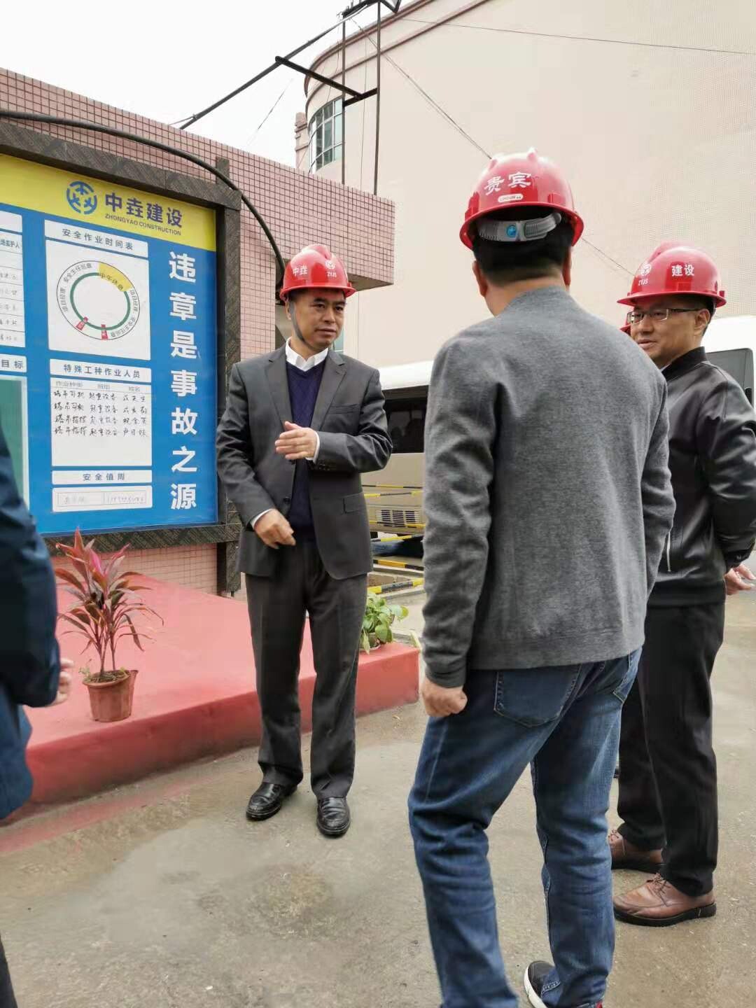 (2020.01.14)陽(yáng)山廖敬華縣長(zhǎng)率隊(duì)開展春節(jié)前安全生產(chǎn)督查_6